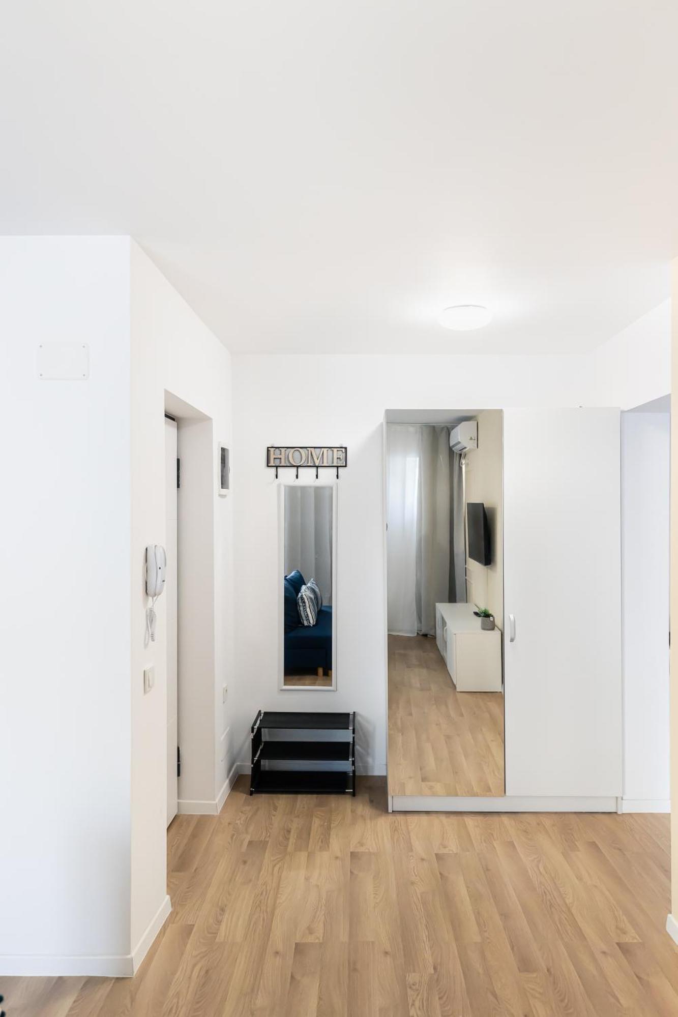 Simplicity Apartments Bukareszt Zewnętrze zdjęcie