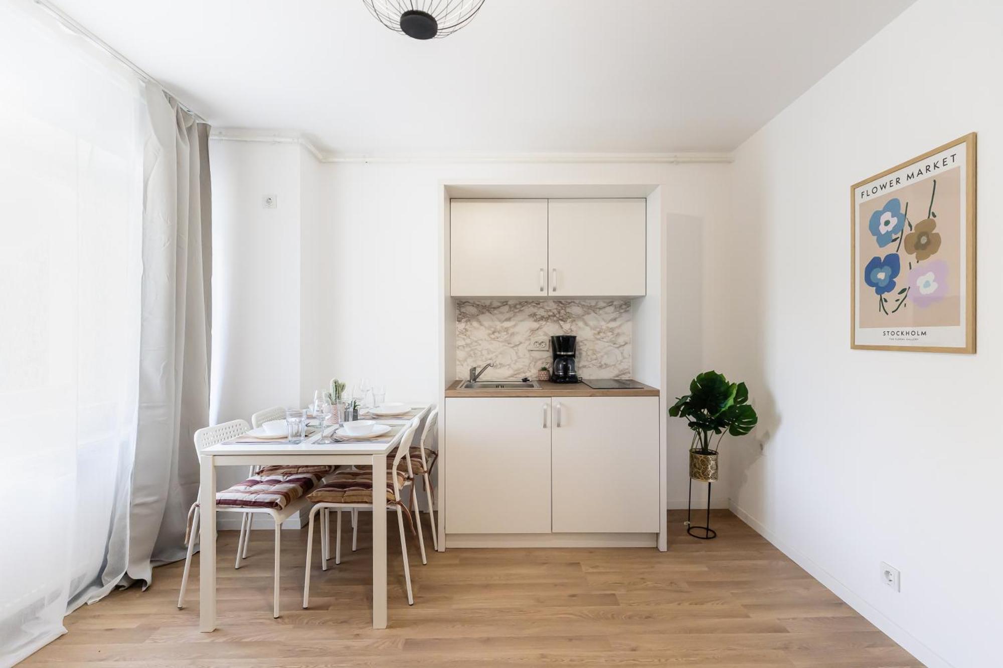 Simplicity Apartments Bukareszt Zewnętrze zdjęcie