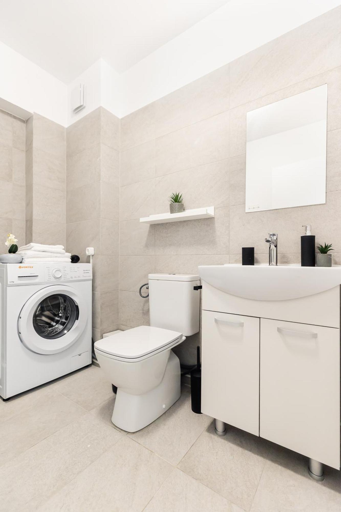 Simplicity Apartments Bukareszt Zewnętrze zdjęcie